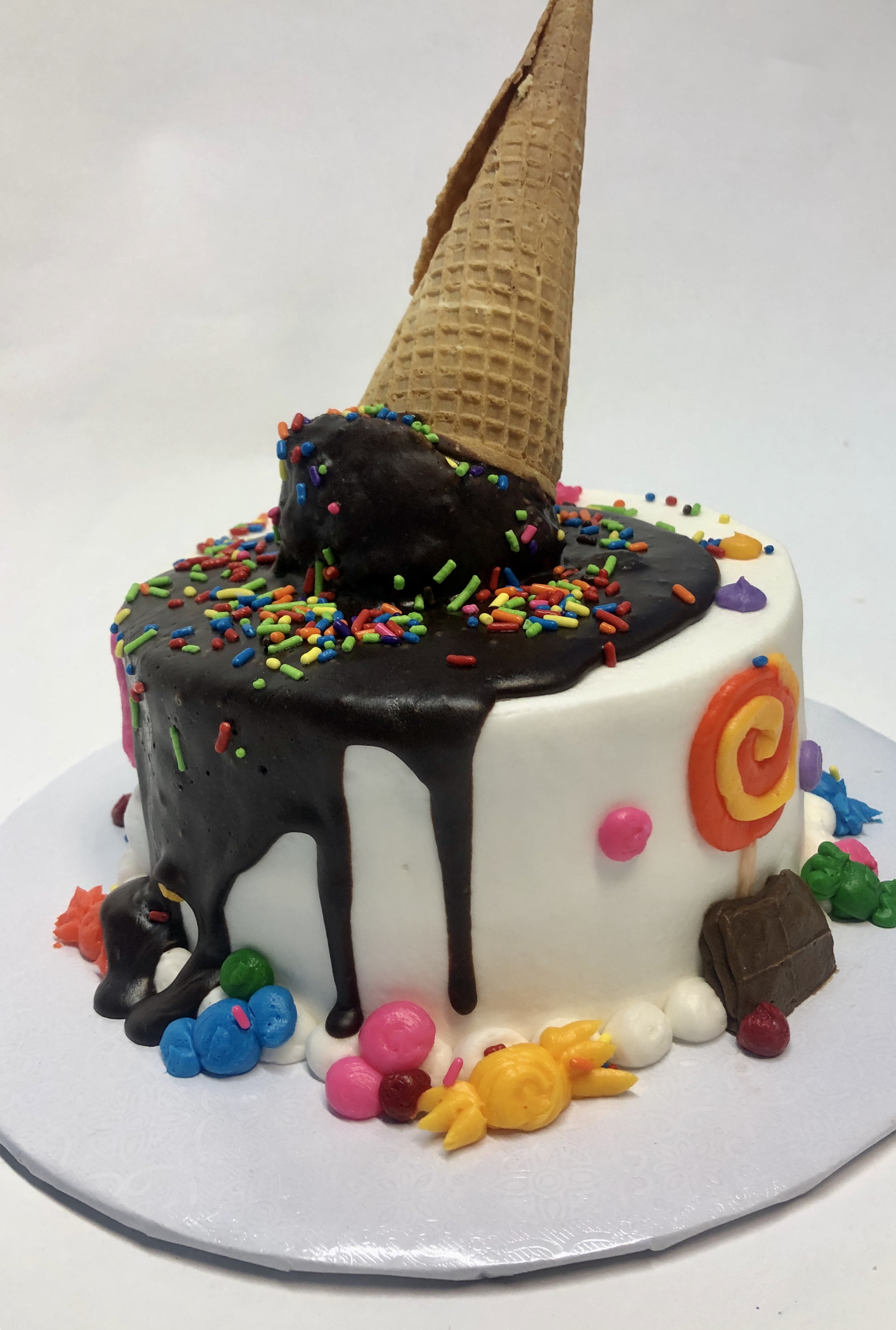 Ice Cream Drip Cake • Busken Bakery